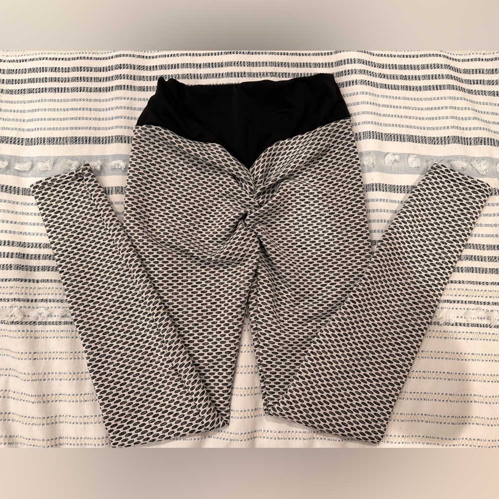 Tik Tok Famous leggings.